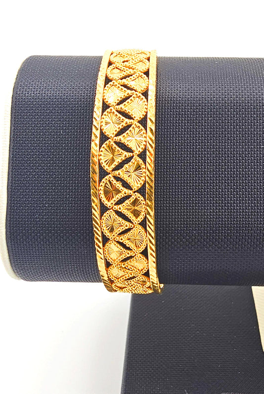 21K Day & Night Cuff 2