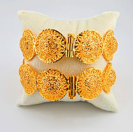 21K Glamourous Round Filigree Screw Bangles