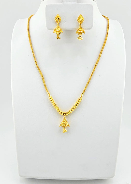 21k Traditional Small 3 piece Necklace Set