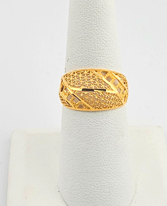 21K Ladies Filigree Band