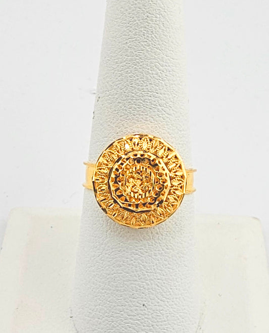 21K Ladies Shimmering Filigree Ring