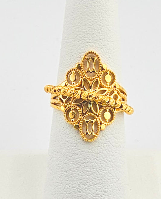 21K Ladies Enchanting Wedding Ring Set with CZ