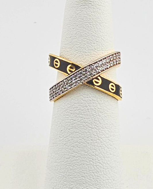 21K Ladies Designer Cross-Over CZ Ring