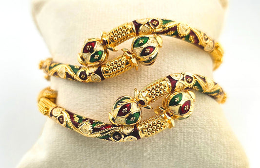21K Red & Green Serpantine Style Screw Bangles