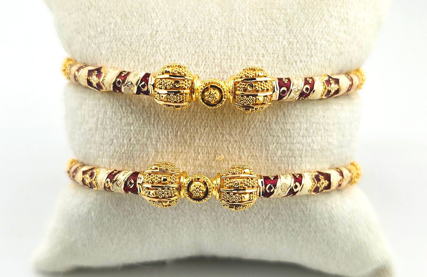 21K Red & White Candy Cane Screw Bangles