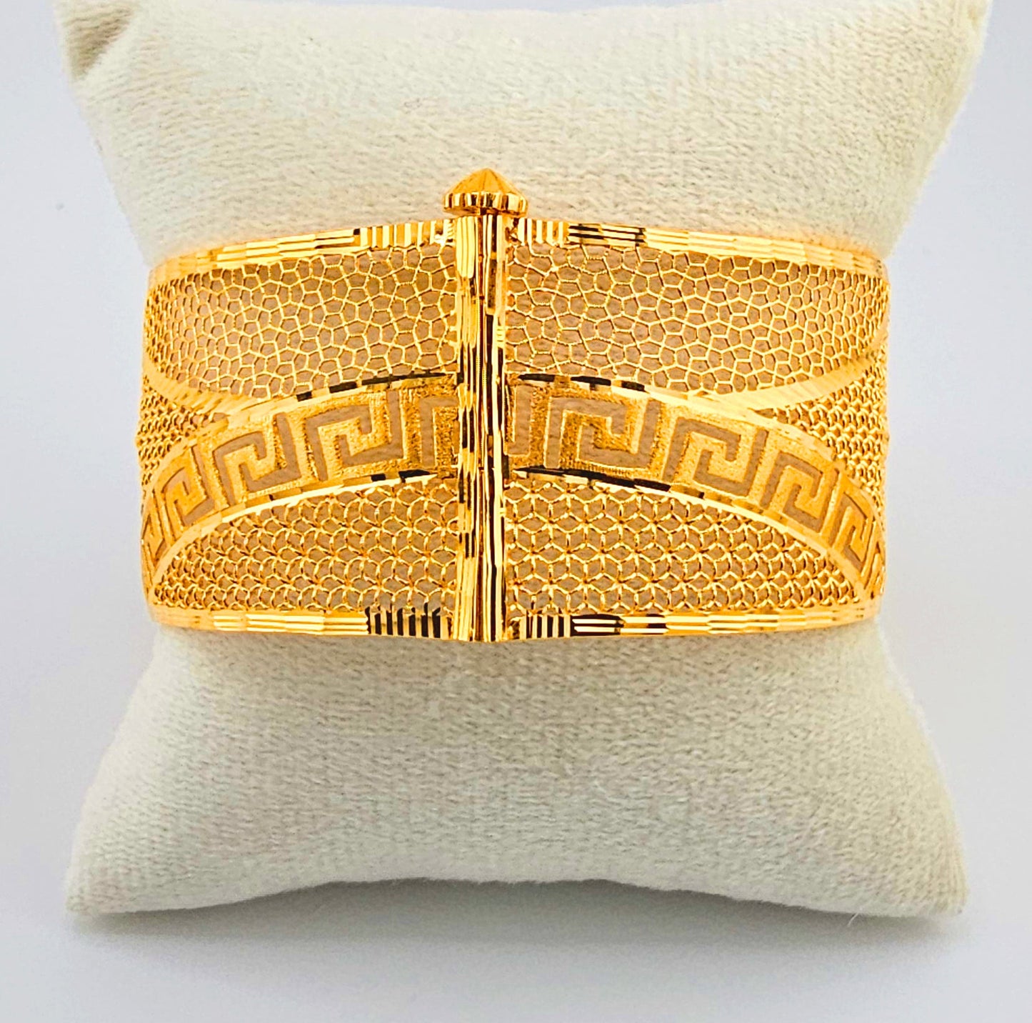 21K Greeky Style FIligree Cuff