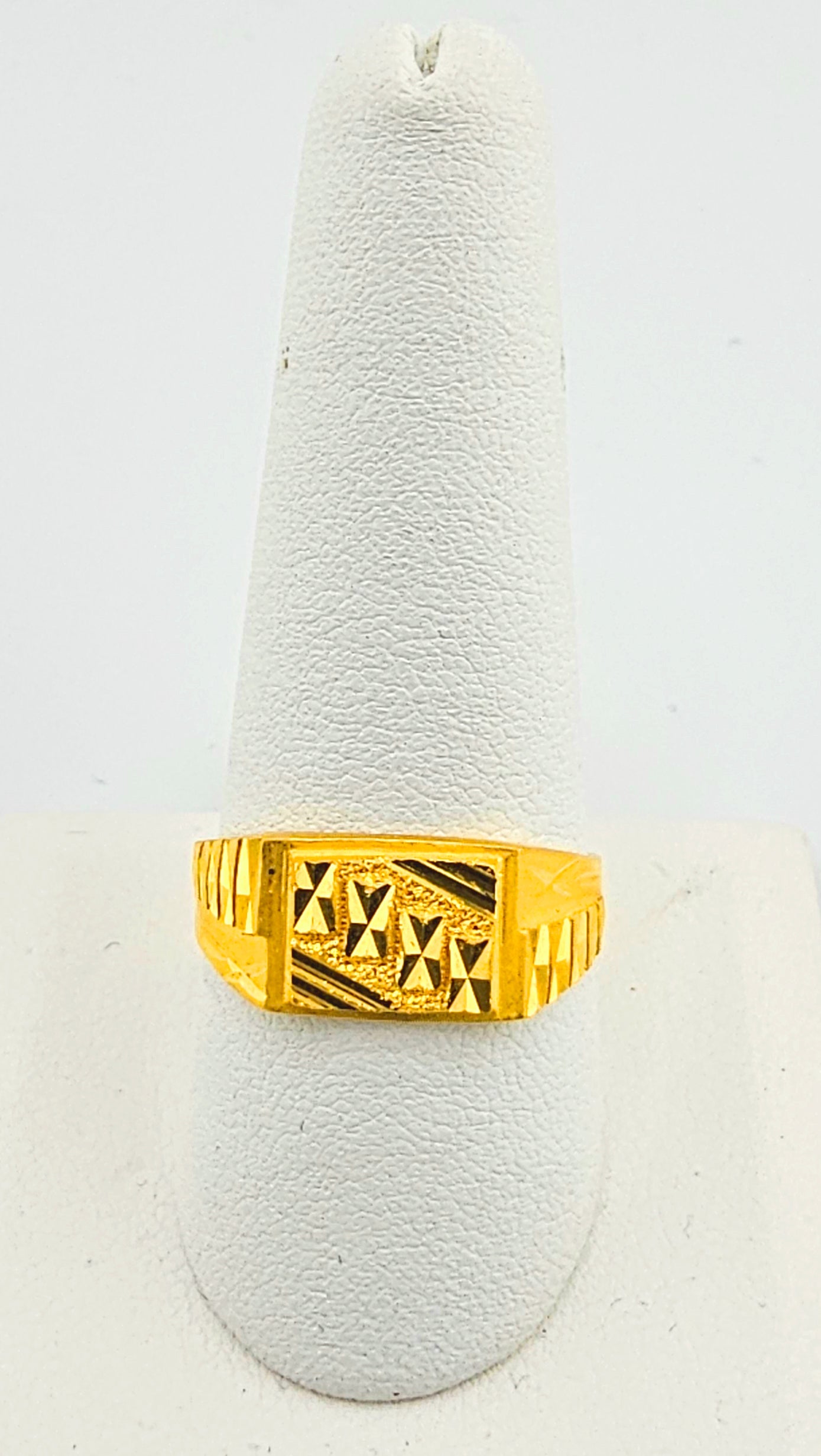 22K Brilliant Men’s Ring