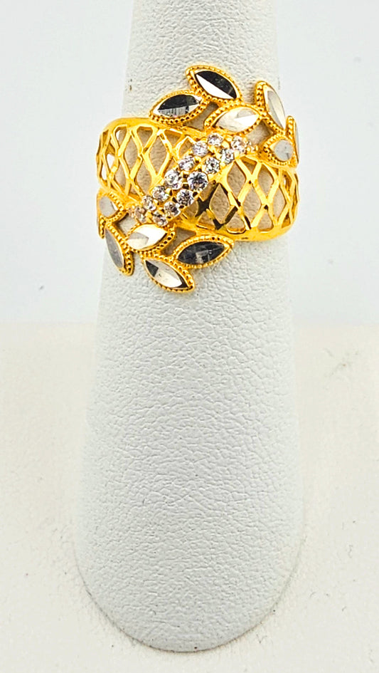 22K 2-Tone Leaf Mesh w/ CZ Ring